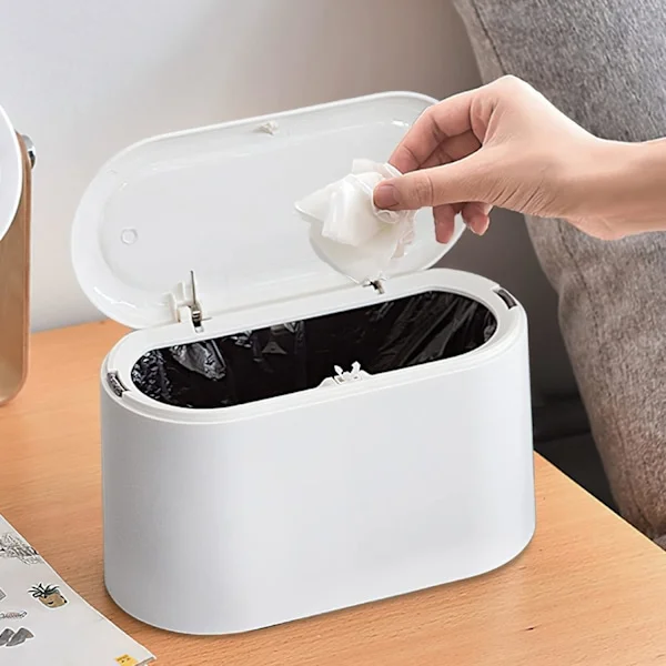 Mini søppelbøtte med lokk, avtakbar liten søppelbøtte, liten søppelbøtte i plast, pop-up benkeplate søppelbøtte, benkeplate søppelbøtte for lo, hvit
