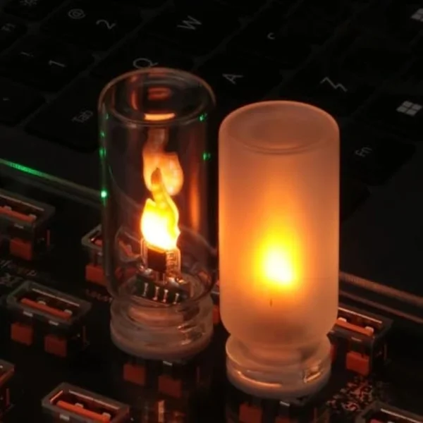 Två transparenta RGB LED-lampor, USB-drivna lampor med touch-dimningsfunktion, portabla mini-glasflaske LED-lampor/nattlampor.