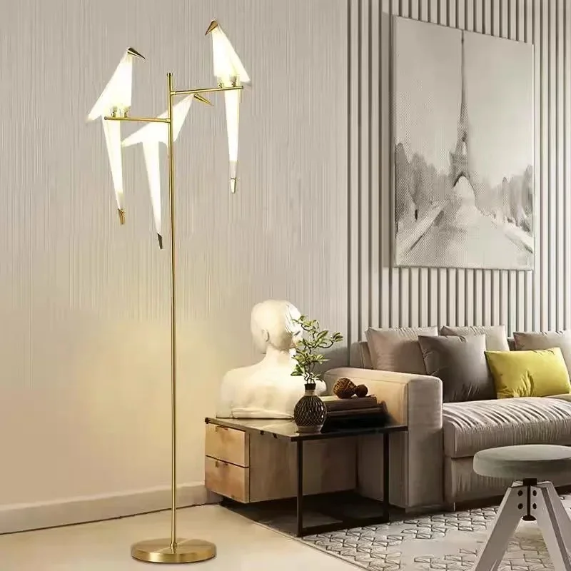 AliExpress - Barsch Licht Stehlampe führte Designer Gold Origami Vogel Stehlampen für Wohnzimmer kreative Art Deco Safraid Eck lampe