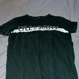 Lyle and scott t-shirt