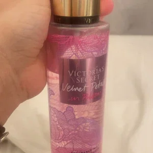 Victoria's Secret Velvet Petals in Bloom