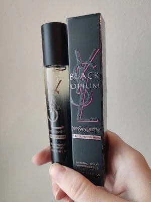 Yves Saint Laurent Black Opium Neon