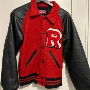 Varsity jacka