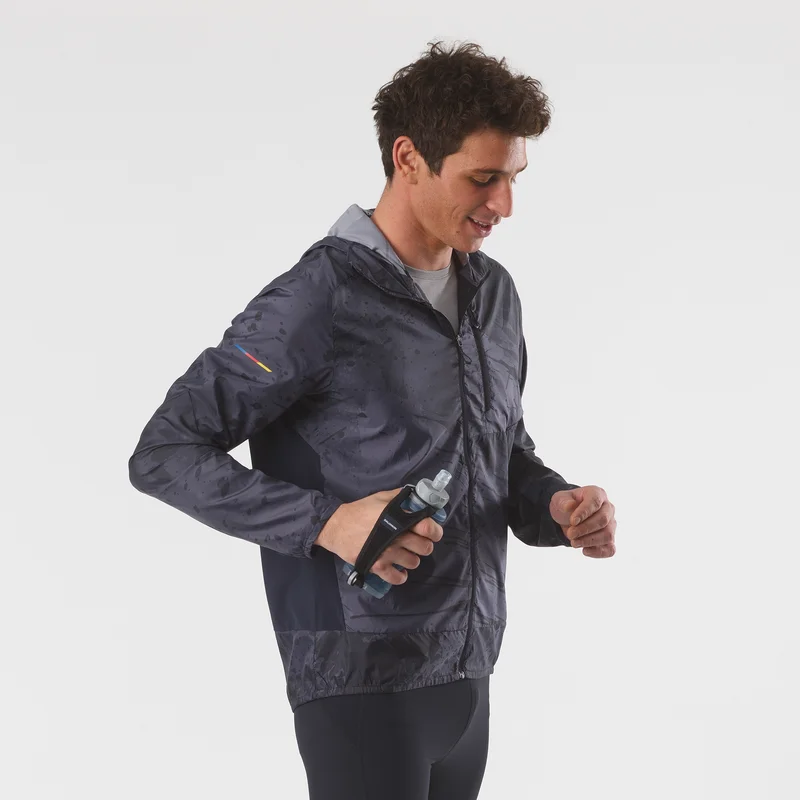 Salomon - Accesorios para bolsas y mochilas Bolsas y mochilas Active Handheld - Black / Slate Grey