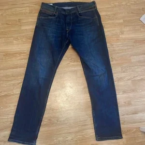 Mörkblå jeans från Pepe Jeans