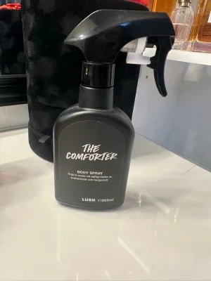 Lush The Comforter Body Spray