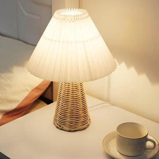 Cute Small Table Lamp, Rattan Bedside Lamp, Modern Bedside Lamp for Bedroom and Home Office Decor - Mini Bedside Lamp