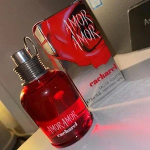 Amor Amor Eau de Toilette från Cacharel