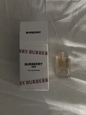 Burberry Her Eau de Parfum 5 ml