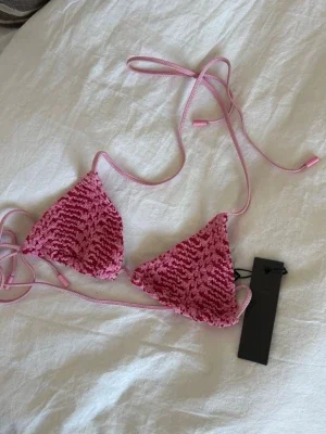 Oanvänd bikiniöverdel från Triangl S