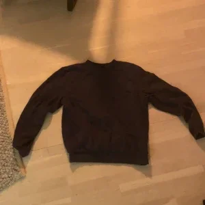 Svart tröja från Bonprix Collection