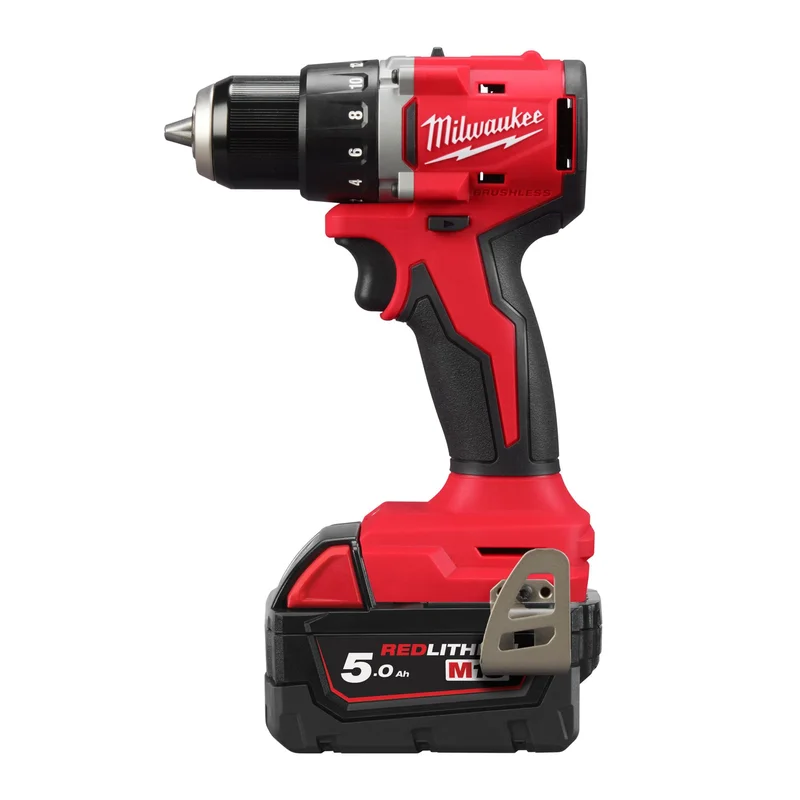 Milwaukee M18 BLDDRC-502C Boremaskine Og Skruemaskine med batteri og oplader, Maskiner
