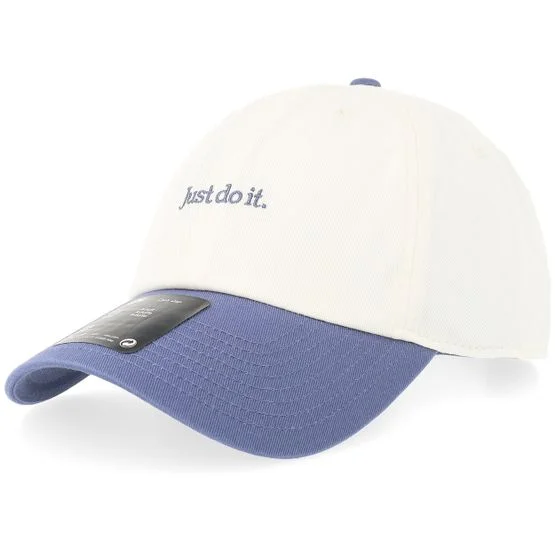 Nike - Blanc unconstructed Casquette - Club Just Do It Sail/Diffused Blue Dad Cap @ Hatstore