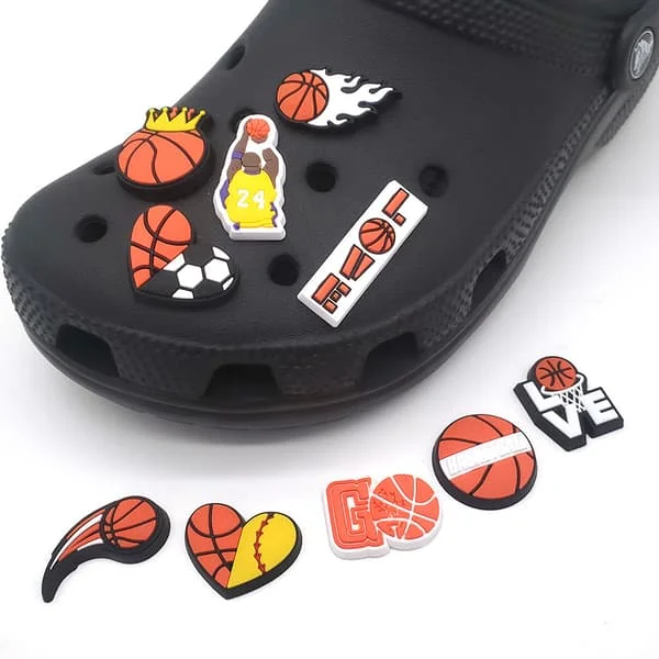 10 stk. 3D-pynt Sandaler Træsko (Basketball), Skosmykker, Søde Skopynt til Træsko Sko Sandaler Armbånd DIY