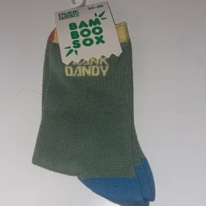 Färgglada bambustrumpor från Frank Dandy