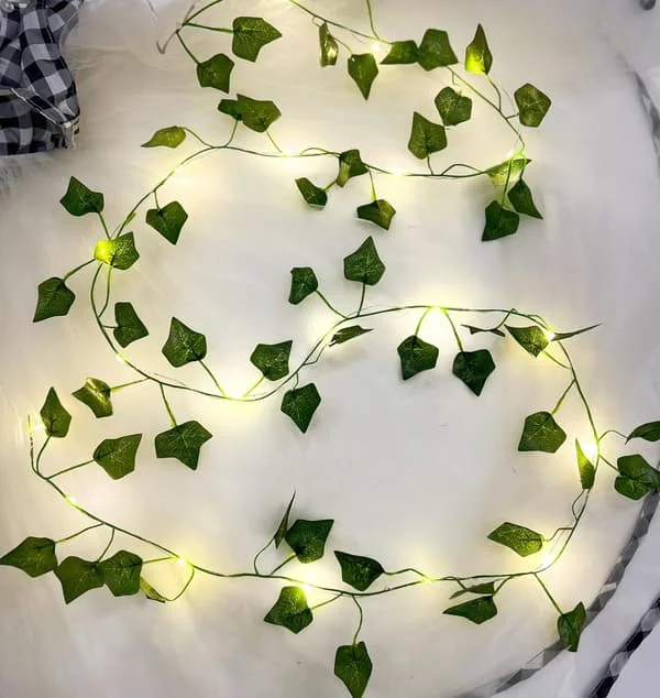 Lysguirlander med blade, 2 m efeu-lyskæder, 20 LED-lys, vægdekoration med planter til forår, bryllupsfest, havefestival