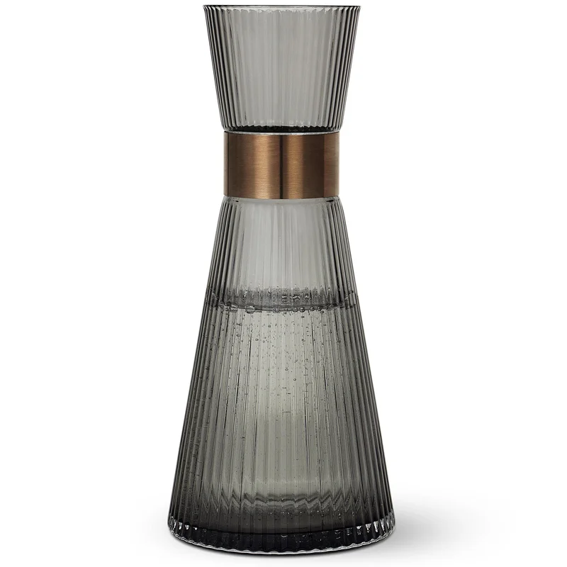 Rosendahl Grand Cru Nouveau karaffel 1 liter, røgfarvet | KitchenOne