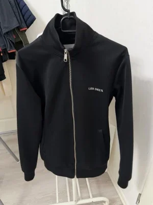 Zip hoodie Les deux storlek S