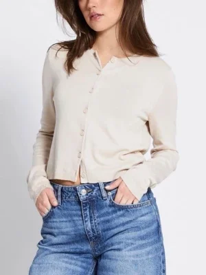 Beige cropped cardigan med knappar från Lager 157