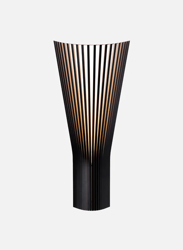Secto Design Secto hjørne 4236 vegglampe - sort