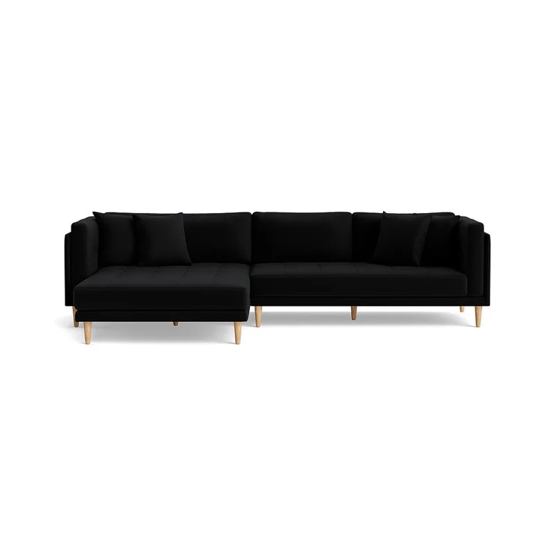 Cali Chaiselong Sofa, Venstrevendt - Riviera Sort - Bred Chaiselong - 295x170x76cm - Inkl. 4 Pyntepuder - Minimalistisk Design