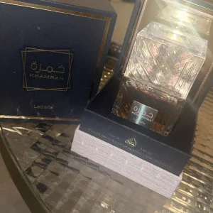 Khamrah Eau de Parfum från Lattafa