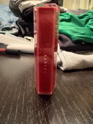 Fenty Beauty Gloss Bomb Stix Riri