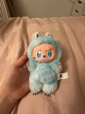 Äkta Labubu från Pop Mart