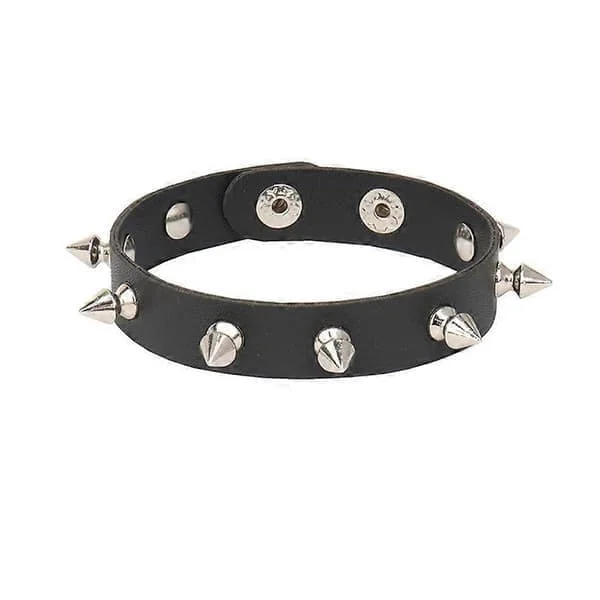 Armbånd med nitter Læderarmbånd med nitter Manchetarmbånd til mænd og kvinder