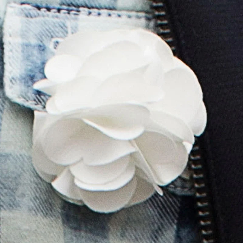 Luxurious White Lapel Flower for Men - Flower Lapel Pins