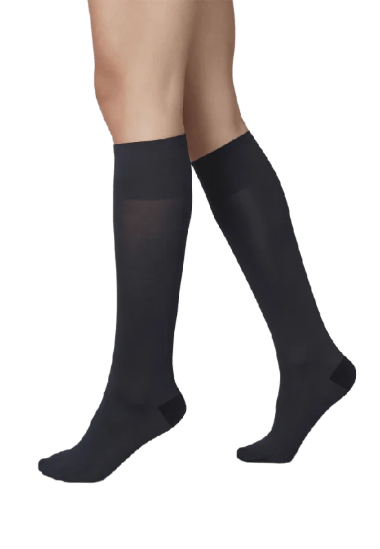 Swedish Stockings Irma Support Knee-highs Knästrumpor Dam Svart 36-38