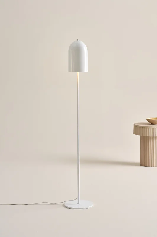 Jotex - Golvlampa Vit ARA - Köp Golvlampor hos Jotex