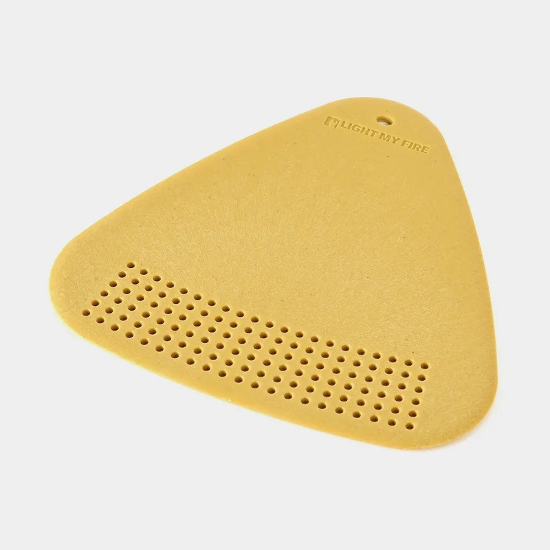 Cutting board / multidisc Light My Fire CuttingBoard Bio 2in1 MustyYellow, 16 x 15 x 0.3 cm