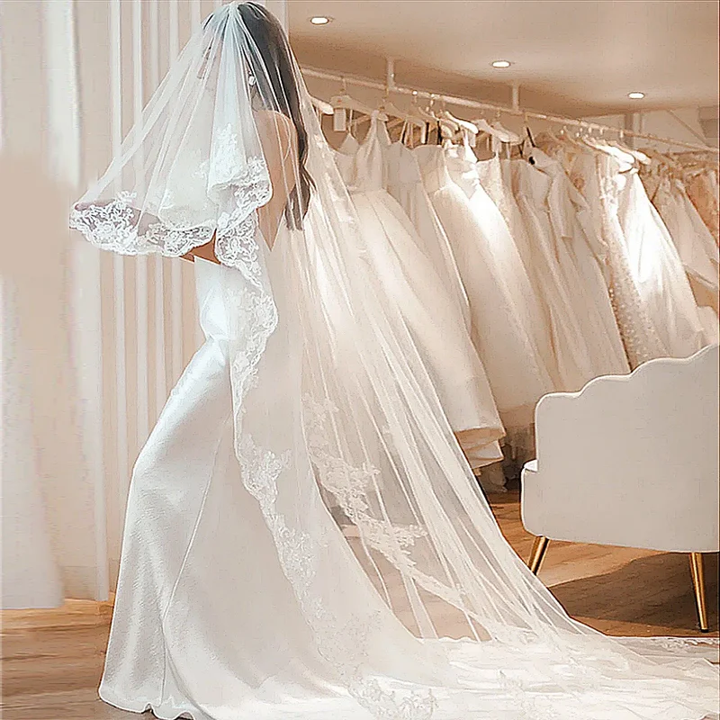 AliExpress - Voile de mariée long à deux couches en dentelle à imprimé floral, avec peigne, pour mariage cathédrale, exquis et romantique VP32