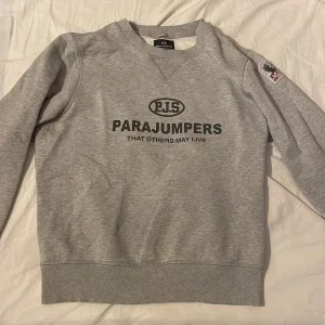 Parajumper