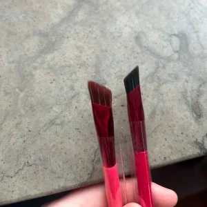 2-pack sminkborstar