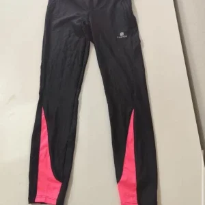 Svarta träningsleggings med rosa detaljer från Energetics