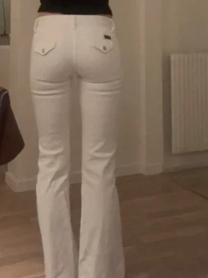Seven lågmidjade bootcut jeans
