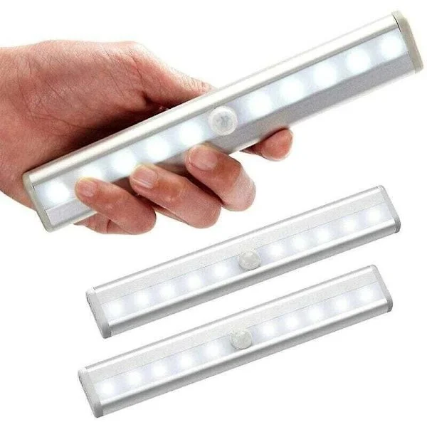 AIMOONSA 3-pakning LED bevegelsessensor innendørs garderobelys, 10 trådløse LED-spotter. Batteridrevne LED-skaplys med magnetlist. (Varm)