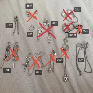 Örhängen, ringar & halsband