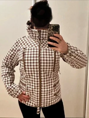 Burton Skid- & Snowboardjacka, stl L