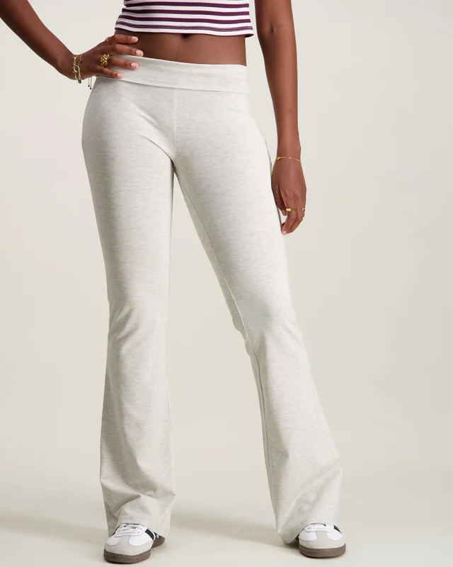 Gina Tricot Young Y low waist sweatpants Grå Byxor Tjej - Kids Brand Store
