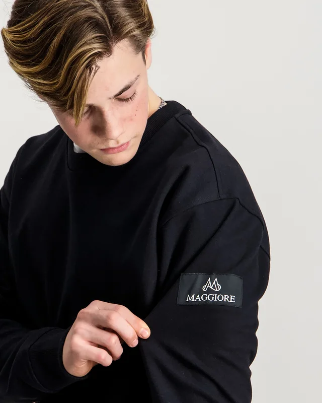 MAGGIORE Double Knit Crew Neck Svart Genser Gutt - Kids Brand Store