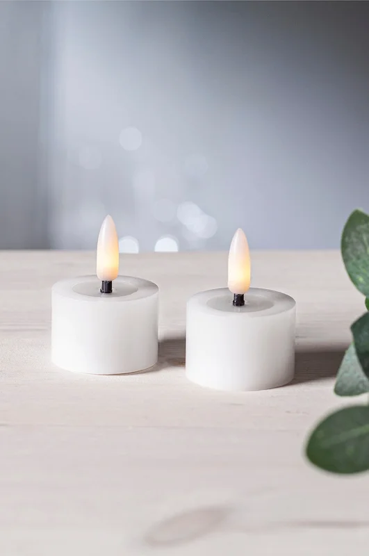 Jotex - Batteridrivet Värmeljus ø 4 Cm 2-pack Vit FLOW - Köp Batteriljus hos Jotex