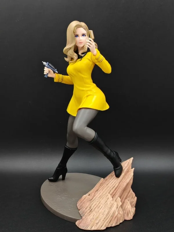AliExpress - Anime Star Trek Commander Vulcan Reply Figur Kommunikationsoffizier Uhula Medizinischer Offizier Vulcan Starcraft Stehende Modellpuppe