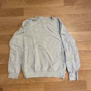 Tjocktröja Cubus