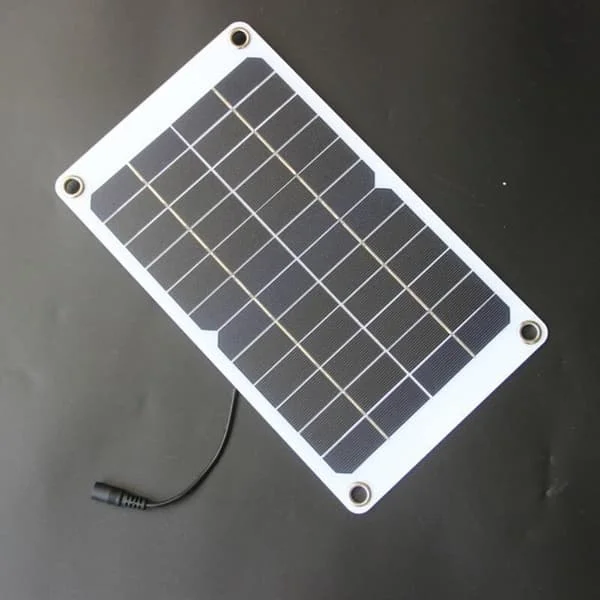 Design Enkel å montere på overflater Lett 10W Monokrystallinsk Solcellepanel Fleksibelt for Variert Installasjon