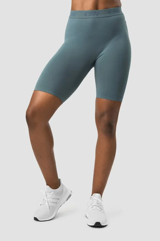 ICANIWILL - Define Seamless Logo Biker Shorts Jungle Green - Shortsit - Naiset - Treenivaatteet ICIW:ltä