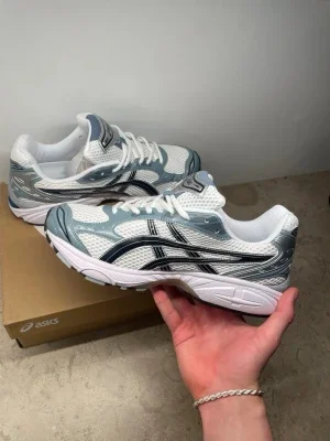 Asics gel Kayano white/Fjord grey
