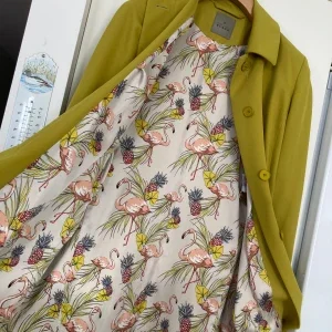 Olivgrön kappa från Fuchs Schmitt.size 38.ny